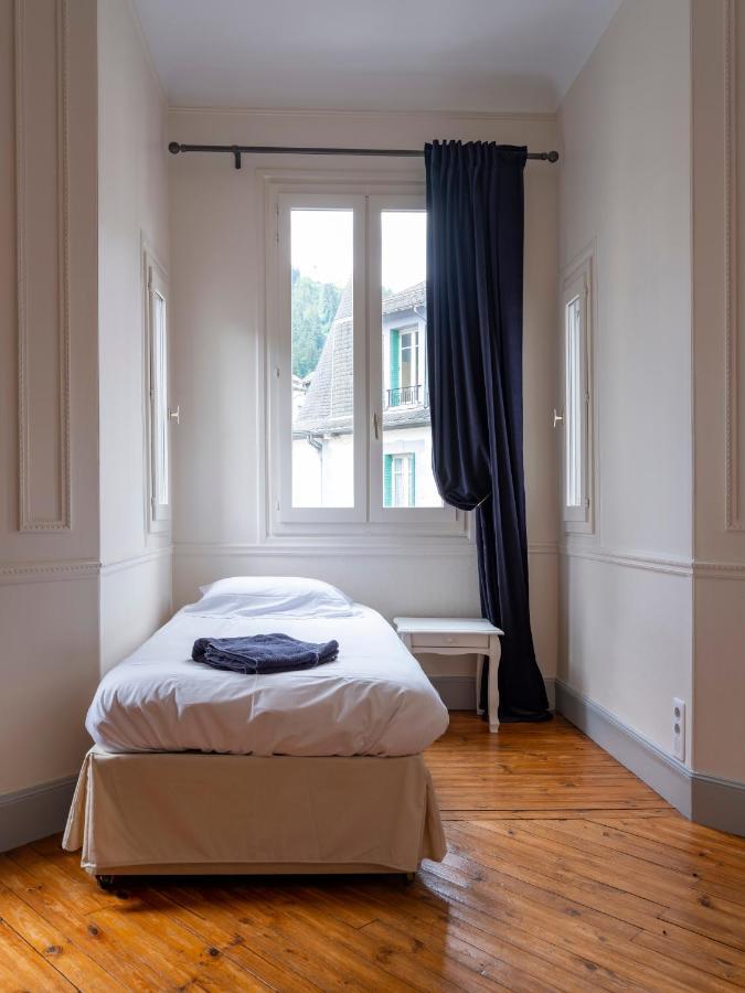 Gite d'étape et de groupe La Villa François Premier La Bourboule Exterior foto