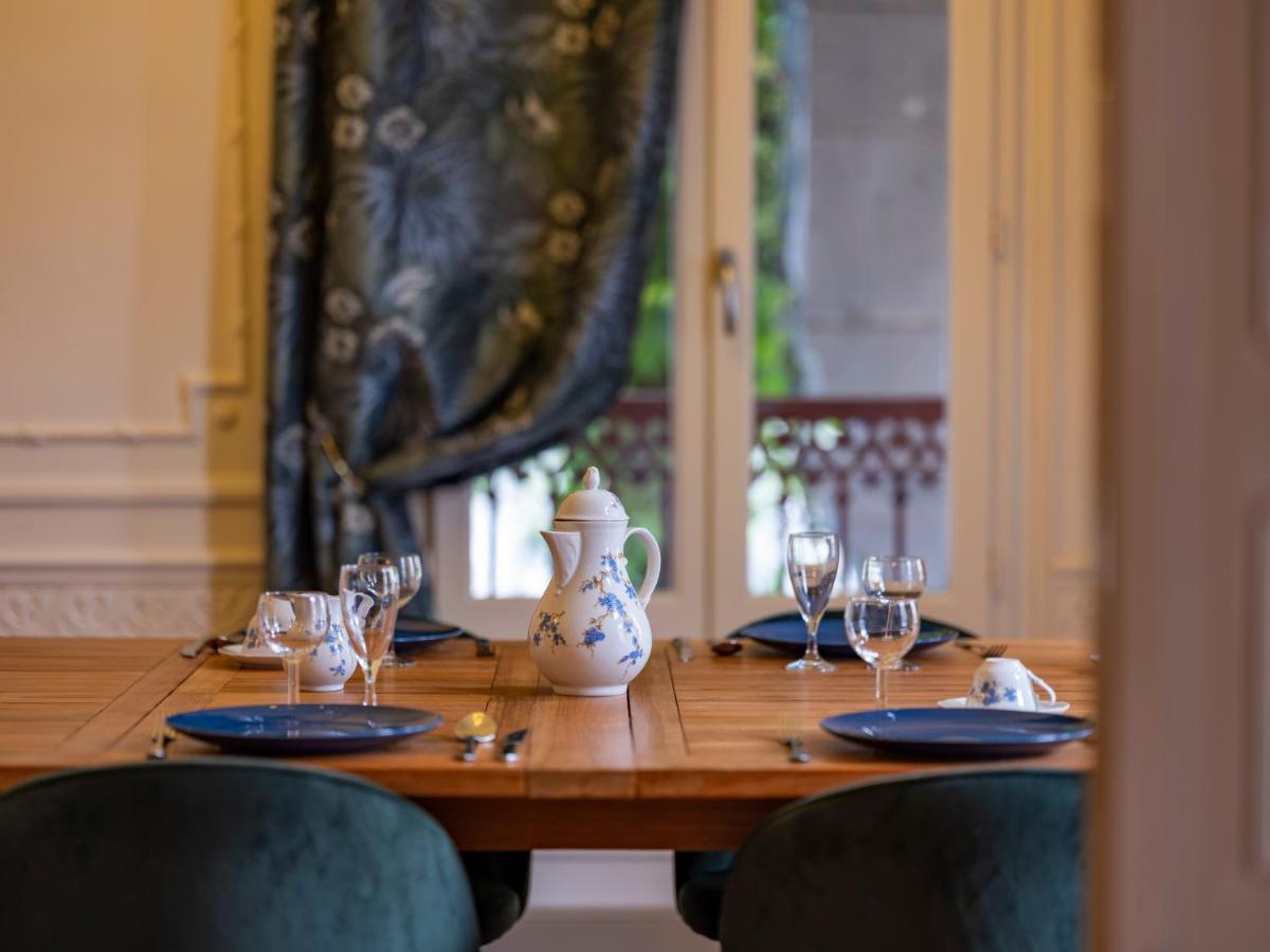 Gite d'étape et de groupe La Villa François Premier La Bourboule Exterior foto