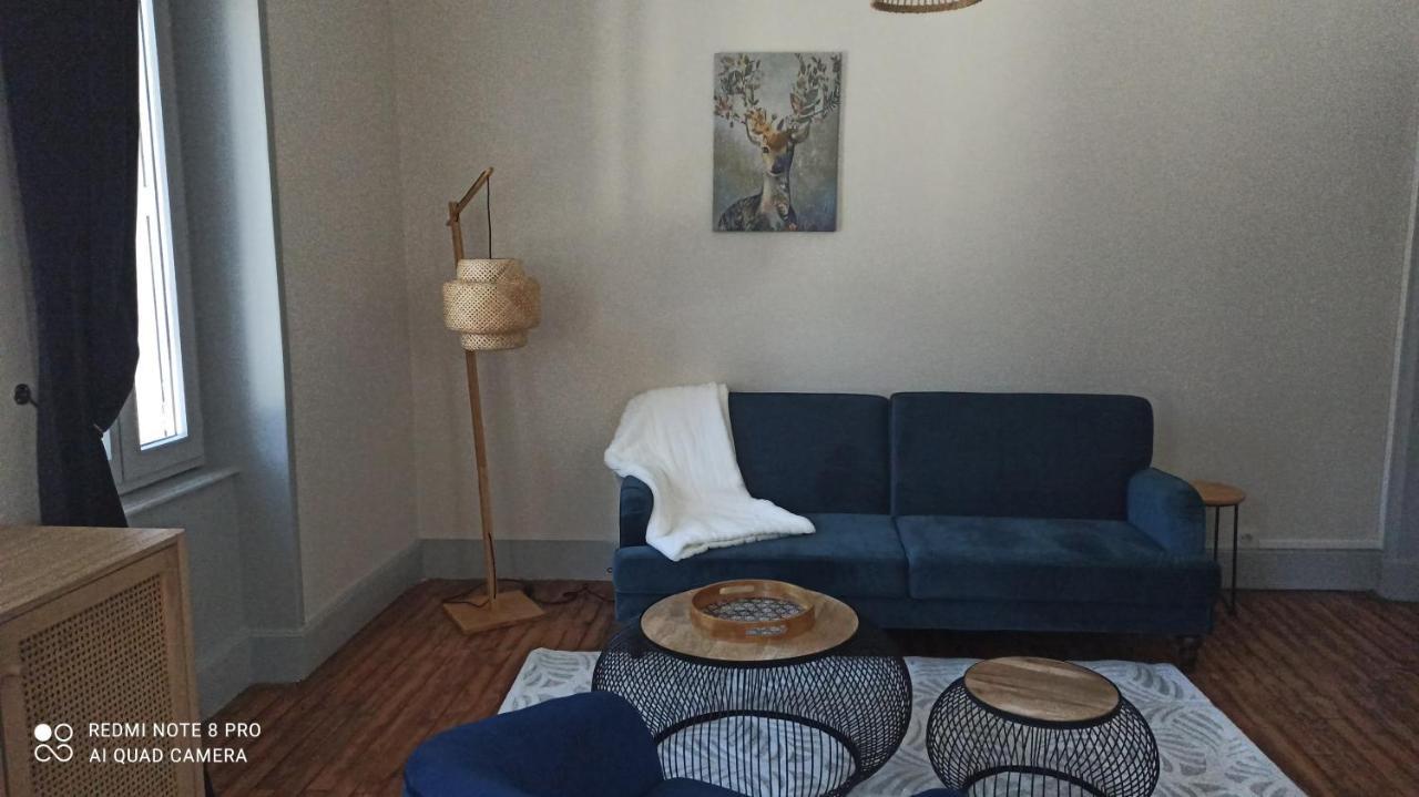 Gite d'étape et de groupe La Villa François Premier La Bourboule Exterior foto